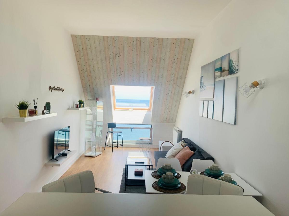 Burela Apartamentos Lamarosa -Atico ,Vistas Al Mar Cantabrico Parking מראה חיצוני תמונה