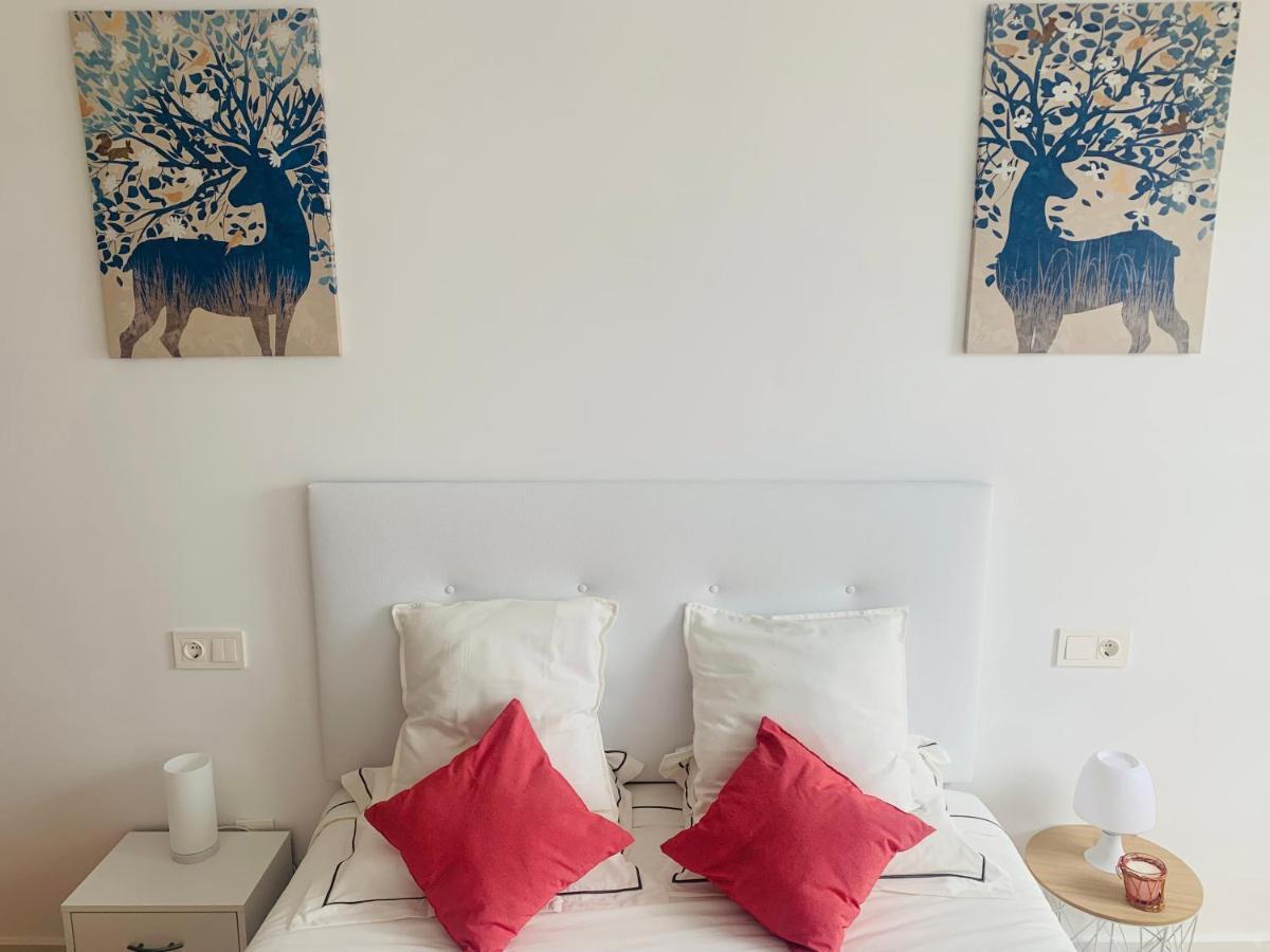 Burela Apartamentos Lamarosa -Atico ,Vistas Al Mar Cantabrico Parking מראה חיצוני תמונה