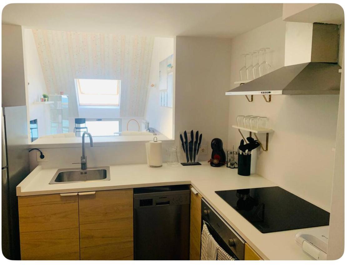 Burela Apartamentos Lamarosa -Atico ,Vistas Al Mar Cantabrico Parking מראה חיצוני תמונה